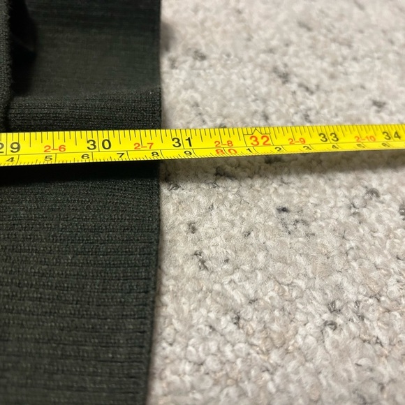 Lululemon Size 4 NWT sweater wrap dark green - Picture 15 of 16